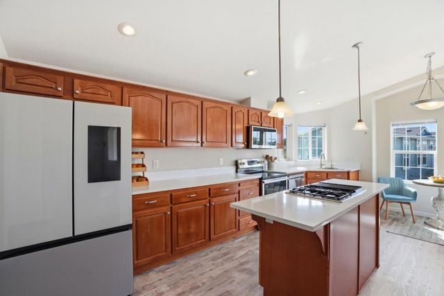 150 Kern Street, Salinas, CA 93905