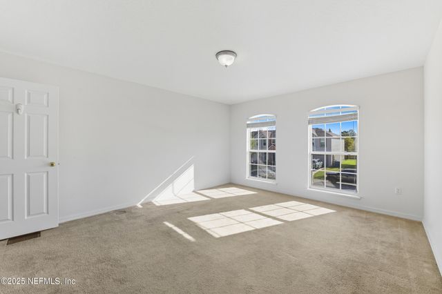 3762 VERDE GARDENS Circle, Jacksonville, FL 32218