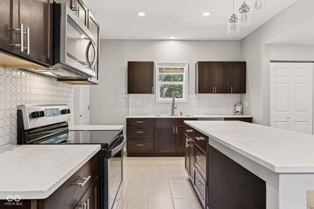 1037 N Keystone Avenue, Indianapolis, IN 46201
