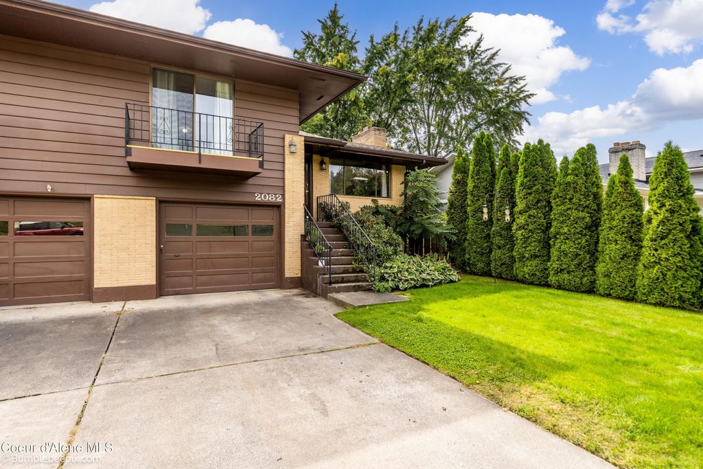 2080 W Fairway DR, Coeur d'Alene, ID 83815 photo 5