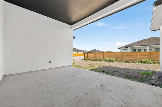 1469 Dragonstone Ct, Corpus Christi, TX 78415