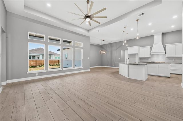 1469 Dragonstone Ct, Corpus Christi, TX 78415