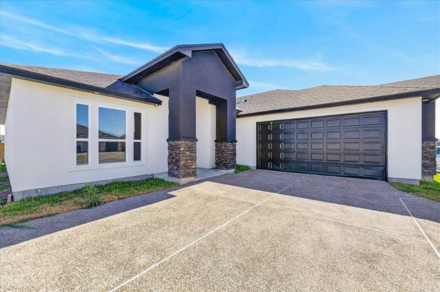 1469 Dragonstone Ct, Corpus Christi, TX 78415