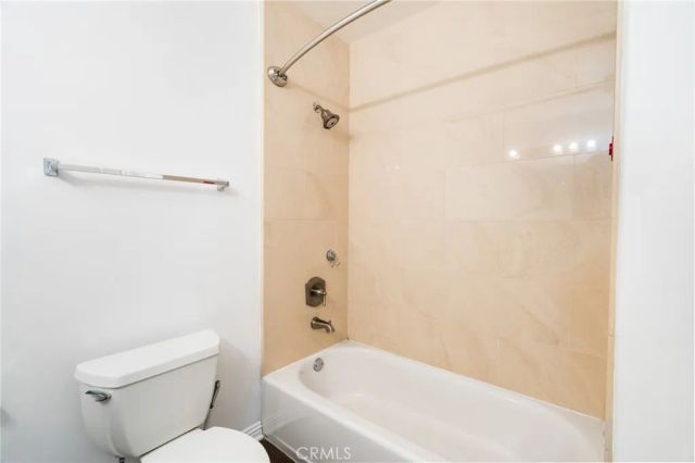 230 S Jackson 309, Glendale, CA 91205
