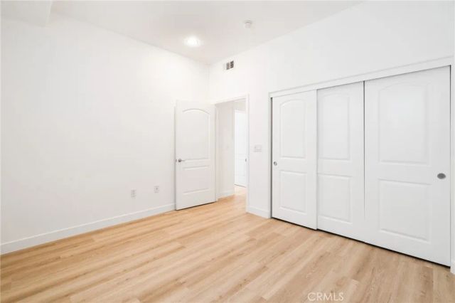 230 S Jackson 309, Glendale, CA 91205