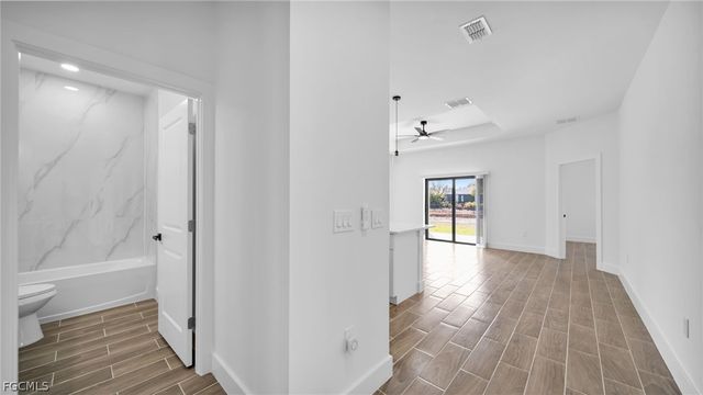 4991 Fairway CT, Lehigh Acres, FL 33973