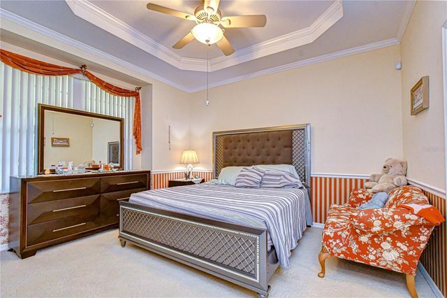 6073 SANDHILL RIDGE DRIVE, Lithia, FL 33547