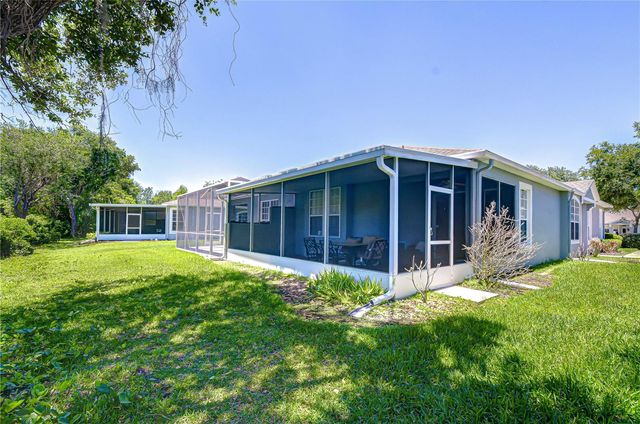 6073 SANDHILL RIDGE DRIVE, Lithia, FL 33547