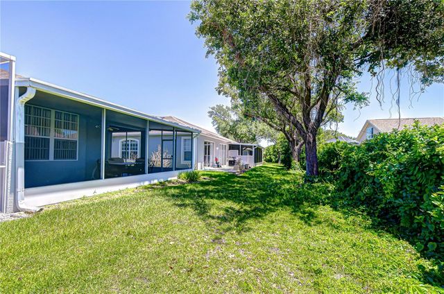 6073 SANDHILL RIDGE DRIVE, Lithia, FL 33547