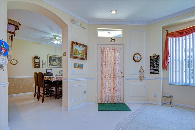 6073 SANDHILL RIDGE DRIVE, Lithia, FL 33547