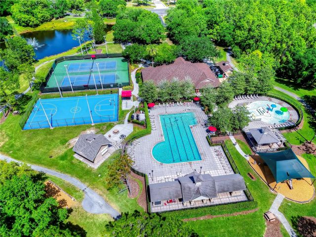 6073 SANDHILL RIDGE DRIVE, Lithia, FL 33547