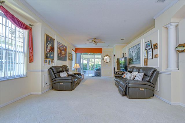 6073 SANDHILL RIDGE DRIVE, Lithia, FL 33547