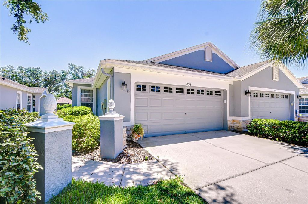 6073 SANDHILL RIDGE DRIVE, Lithia, FL 33547