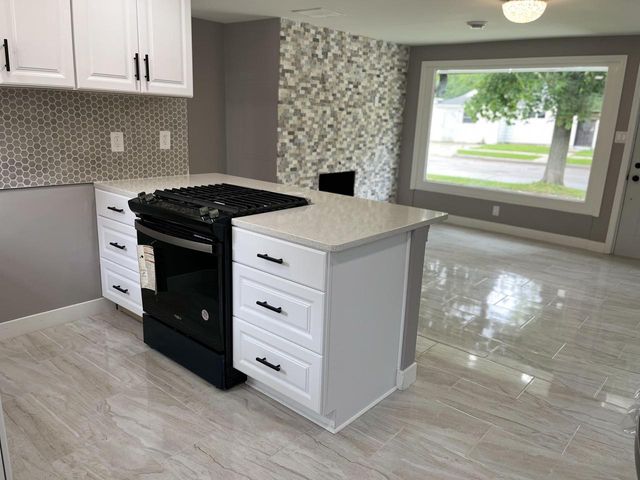 3730 W Kaul AVENUE, Milwaukee, WI 53209