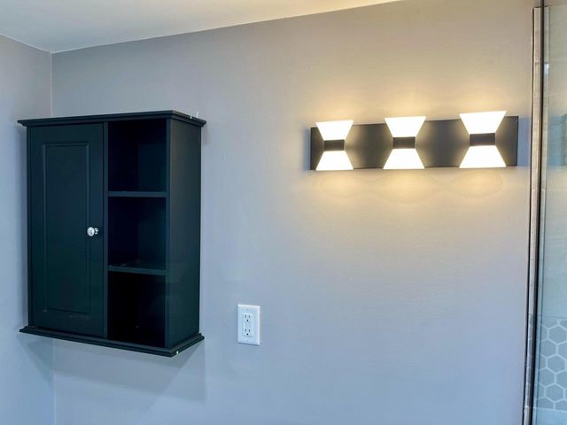 3730 W Kaul AVENUE, Milwaukee, WI 53209