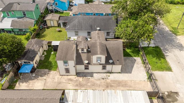 911 Wooding Street, Houston, TX 77011