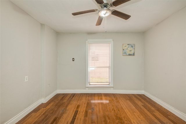 911 Wooding Street, Houston, TX 77011