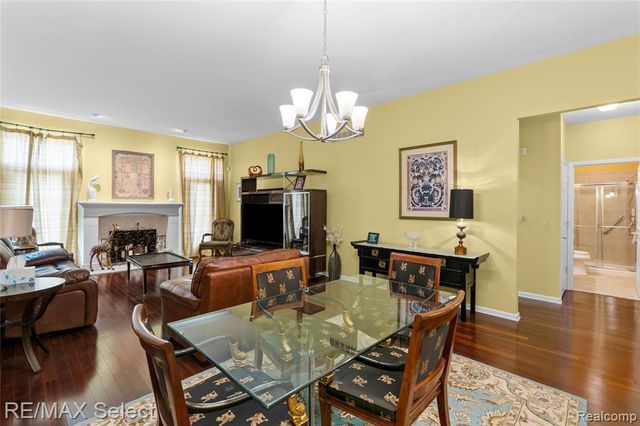 5664 Murphy Court, Warren, MI 48092