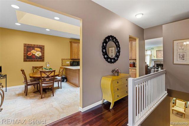 5664 Murphy Court, Warren, MI 48092