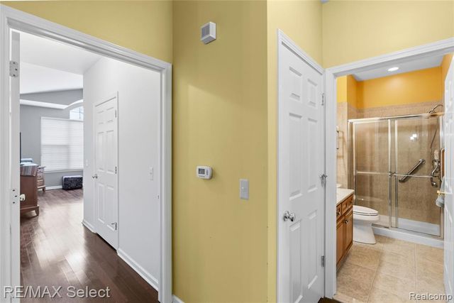 5664 Murphy Court, Warren, MI 48092