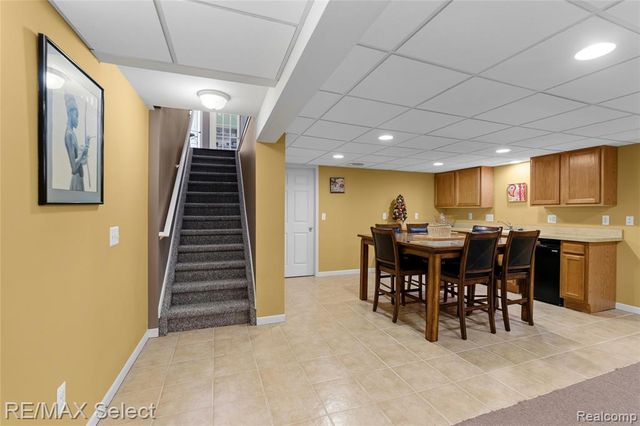 5664 Murphy Court, Warren, MI 48092