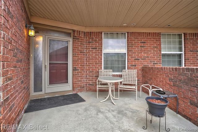 5664 Murphy Court, Warren, MI 48092