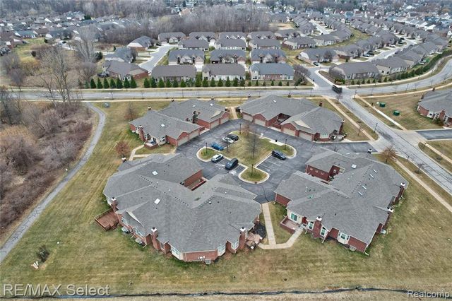 5664 Murphy Court, Warren, MI 48092