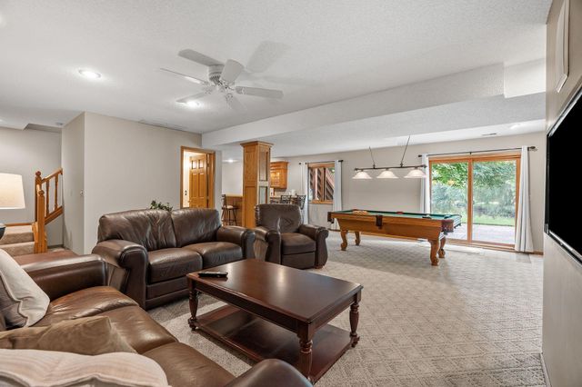 6427 Deerwood Lane, Lino Lakes, MN 55014