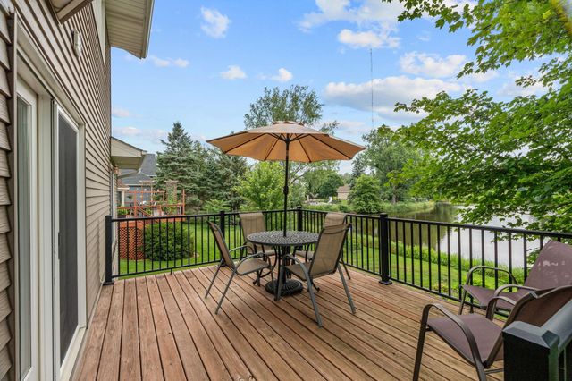 6427 Deerwood Lane, Lino Lakes, MN 55014