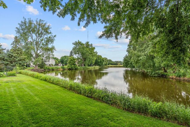 6427 Deerwood Lane, Lino Lakes, MN 55014