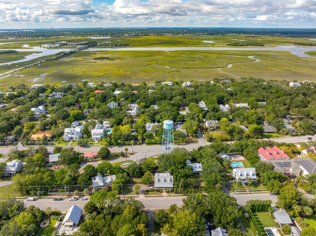 2424 Middle Street, Sullivans Island, SC 29482
