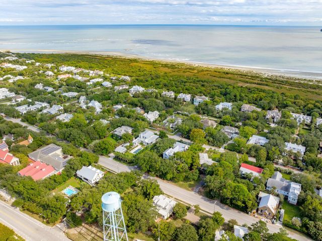 2424 Middle Street, Sullivans Island, SC 29482