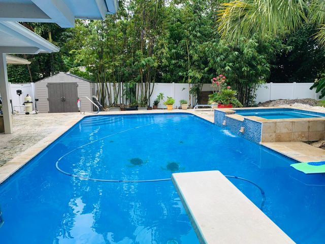 2120 SW 28th Terrace, Fort Lauderdale, FL 33312