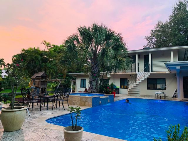 2120 SW 28th Terrace, Fort Lauderdale, FL 33312