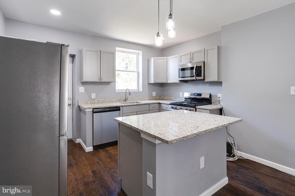 1539 ABBOTSTON ST, Baltimore, MD 21218