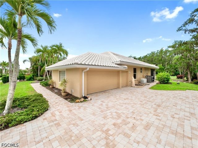 8160 Glenfinnan CIR, Fort Myers, FL 33912