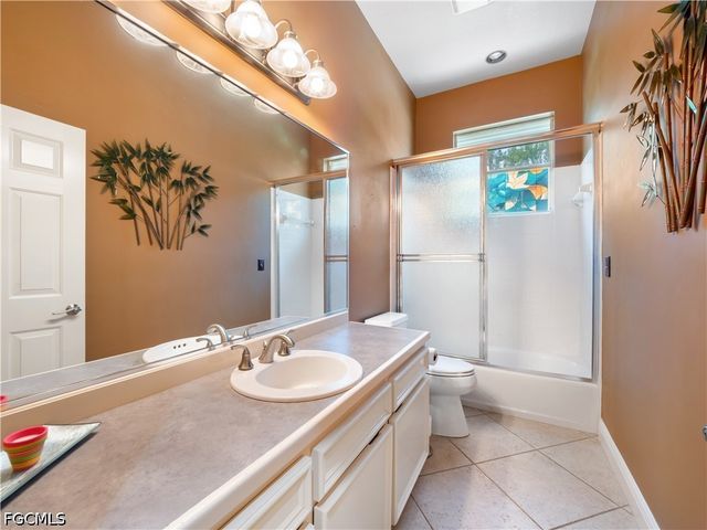 8160 Glenfinnan CIR, Fort Myers, FL 33912