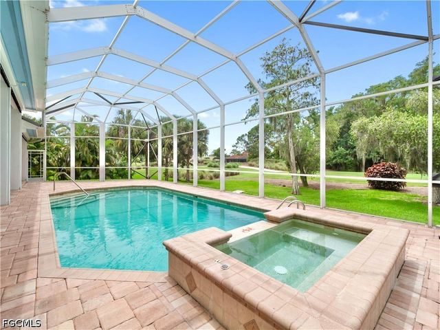 8160 Glenfinnan CIR, Fort Myers, FL 33912