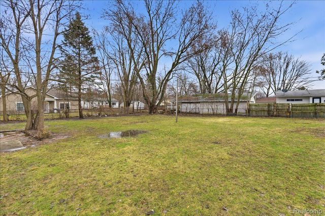 2160 Phillips Road, Auburn Hills, MI 48326