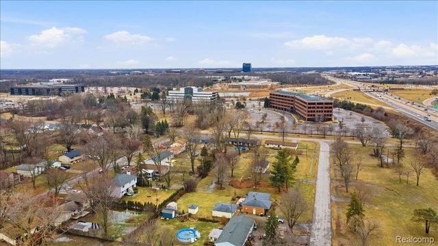 2160 Phillips Road, Auburn Hills, MI 48326