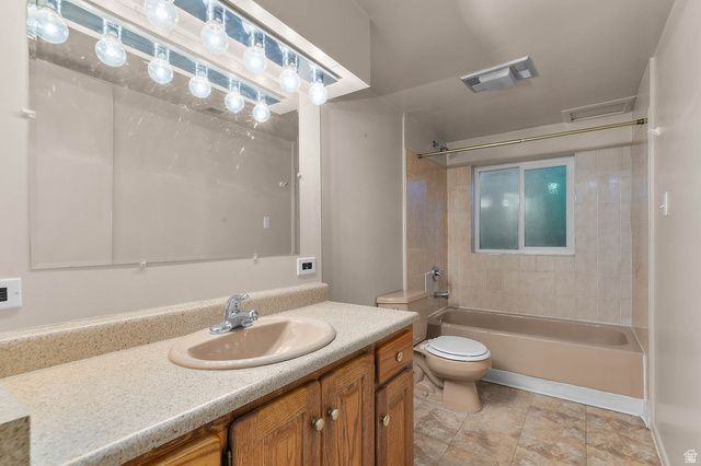 2333 E CLIFF SWALLOW DR, Sandy, UT 84093