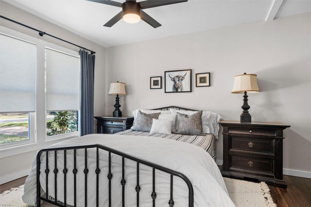 6341 Kenwick Avenue, Fort Worth, TX 76116