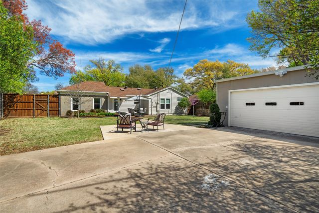 6341 Kenwick Avenue, Fort Worth, TX 76116