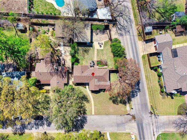 6341 Kenwick Avenue, Fort Worth, TX 76116