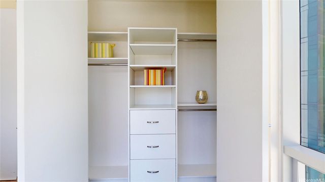 1118 Ala Moana Boulevard 1606, Honolulu, HI 96814