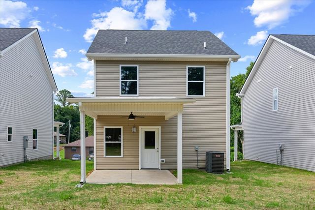 320 Mitchell St, Clarksville, TN 37042