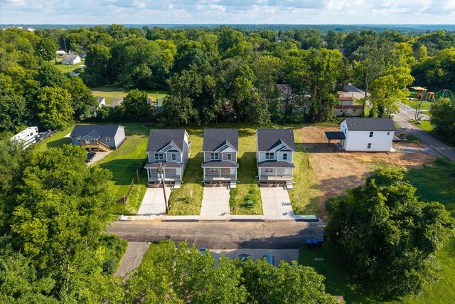 320 Mitchell St, Clarksville, TN 37042