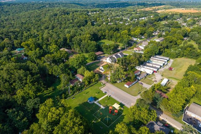 320 Mitchell St, Clarksville, TN 37042