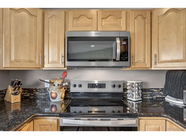 6637 W 79th Ave, Arvada, CO 80003