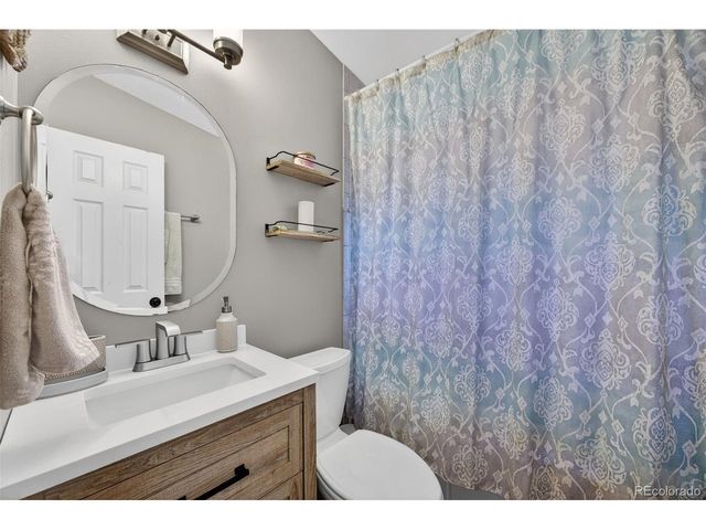 6637 W 79th Ave, Arvada, CO 80003